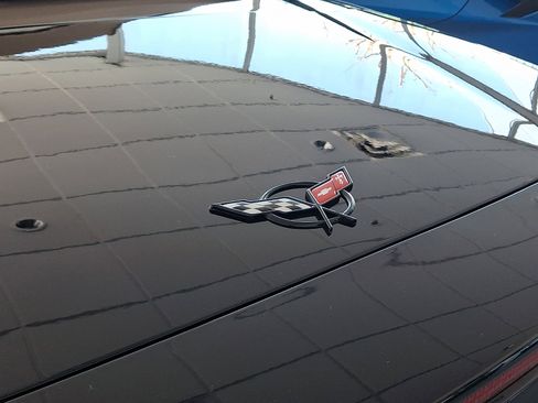 Used 2004 Chevrolet Corvette Convertible w/ Preferred Equipment Group image 31