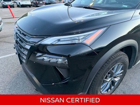 Certified 2026 Nissan Rogue SV AWD/4WD image 2