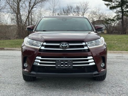 Used 2019 Toyota Highlander Limited Platinum w/ Protection Package #3 image 2