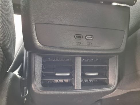 New 2026 GMC Terrain Elevation w/ Technology Package II FWD image 17