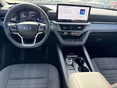 Used 2025 Ford Explorer ST-Line w/ Premium Package AWD/4WD image 23