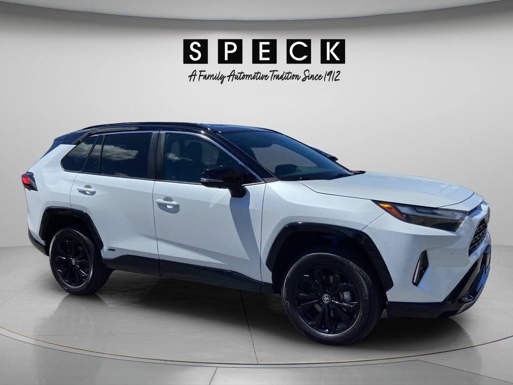 Used 2023 Toyota RAV4 XSE AWD/4WD image 7