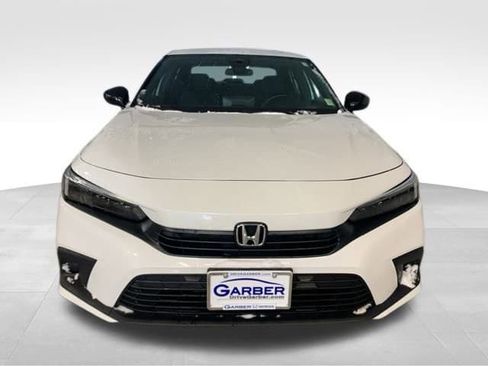 Used 2023 Honda Civic Sport image 7