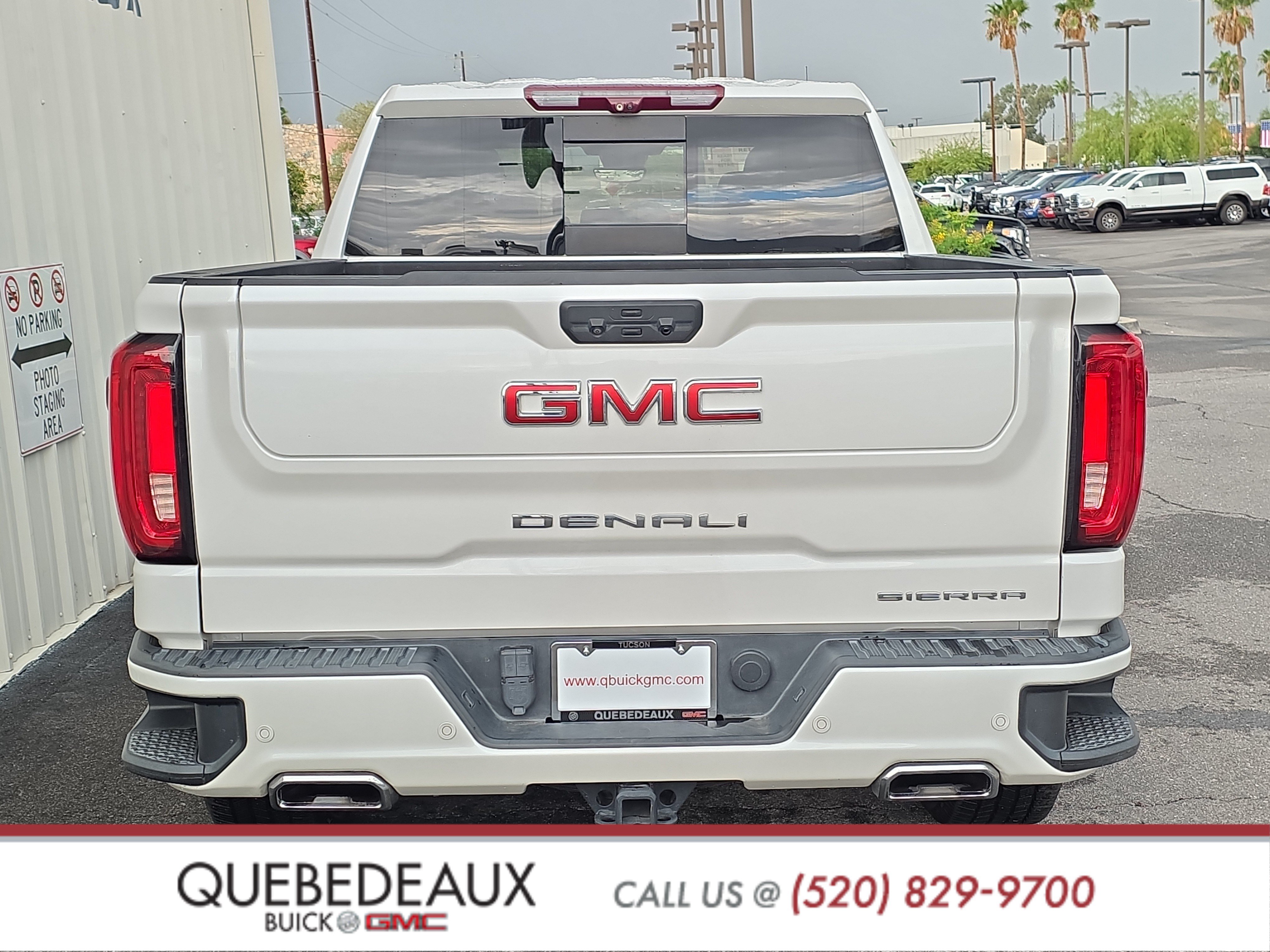 Used 2022 GMC Sierra 1500 Denali w/ Denali Reserve Package AWD/4WD image 7