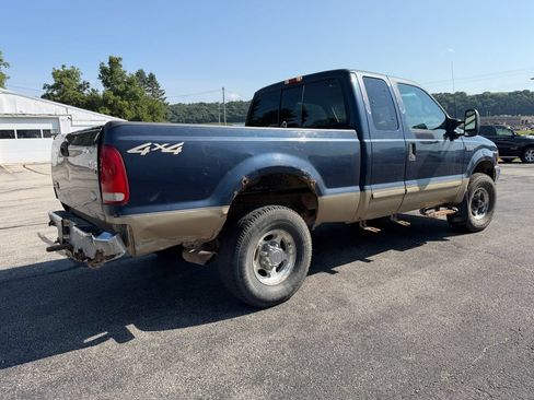 Used 2001 Ford F250 4x4 SuperCab Super Duty image 5