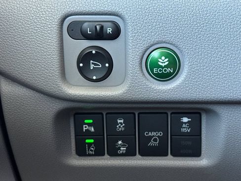 Used 2018 Honda Ridgeline RTL-E image 33