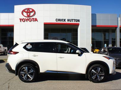 Used 2022 Nissan Rogue Platinum w/ Head-Up Display Package