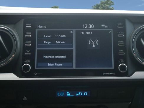 Used 2023 Toyota Tacoma TRD Sport image 16