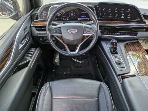 Used 2021 Cadillac Escalade Premium Luxury w/ Driver Assist Tech Package AWD/4WD image 14