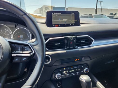 Used 2020 MAZDA CX-5 Touring FWD image 18