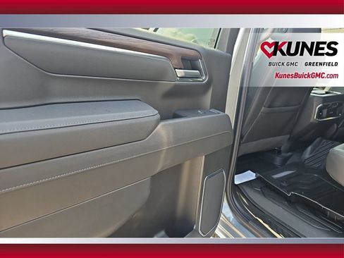 New 2026 GMC Sierra 1500 SLT w/ SLT Premium Plus Package AWD/4WD image 31