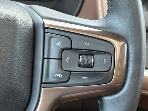 Used 2023 Chevrolet Tahoe High Country AWD/4WD image 25