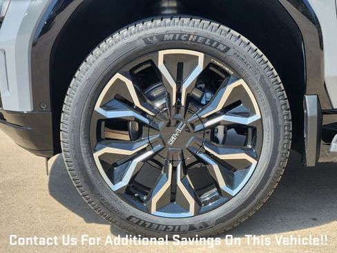 New 2024 GMC Sierra EV Denali AWD/4WD image 7