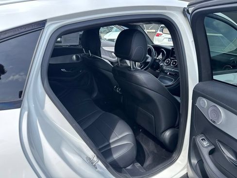 Used 2019 Mercedes-Benz GLC 300 4MATIC Coupe image 58