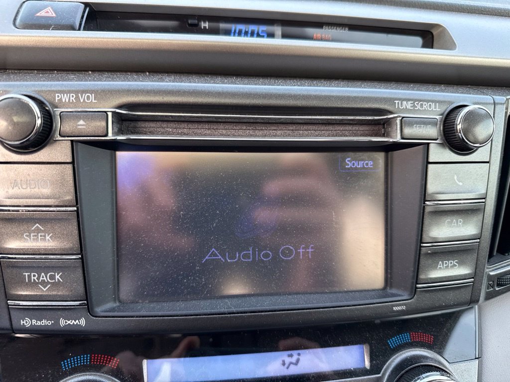Used 2013 Toyota RAV4 XLE AWD/4WD image 16