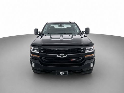 Used 2017 Chevrolet Silverado 1500 LT w/ All Star Edition AWD/4WD image 2