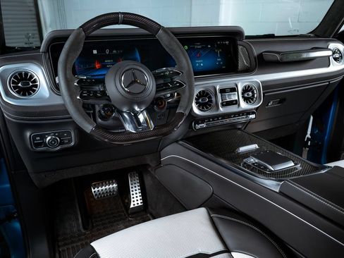 Used 2025 Mercedes-Benz G 63 AMG 4MATIC image 15