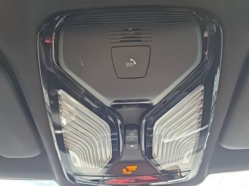 Used 2019 BMW X5 xDrive40i w/ Premium Package 2 image 19