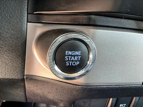 Used 2023 Toyota Tacoma SR5 image 31