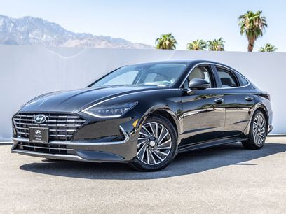 Used 2021 Hyundai Sonata Limited w/ Cargo Package