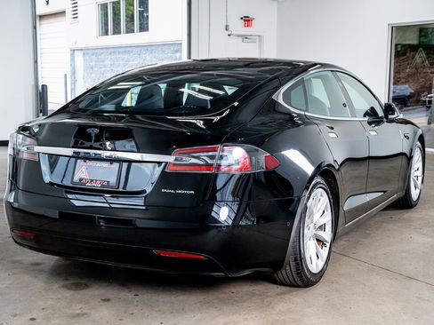 Used 2019 Tesla Model S AWD image 6