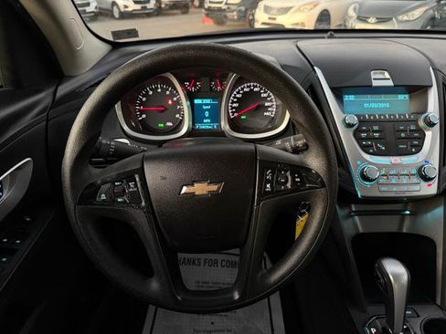Used 2013 Chevrolet Equinox LS image 19