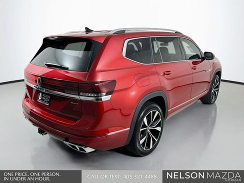 Used 2024 Volkswagen Atlas SEL Premium R-Line AWD/4WD image 6