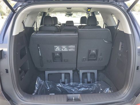 New 2026 Kia Carnival EX image 29