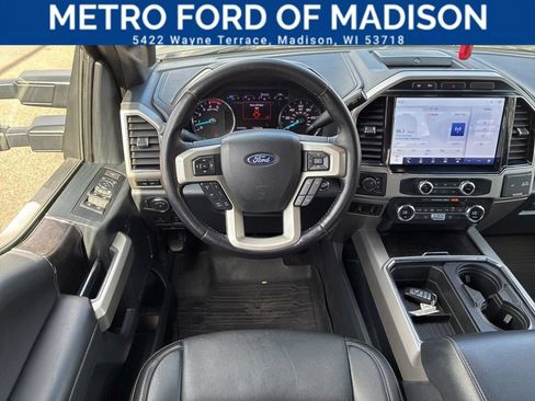 Used 2022 Ford F250 Lariat w/ Black Appearance Pkg AWD/4WD image 16