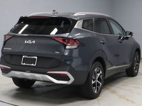 Used 2024 Kia Sportage EX AWD/4WD image 12