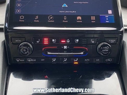 Used 2024 Jeep Grand Cherokee L Limited w/ Luxury Tech Group II image 34