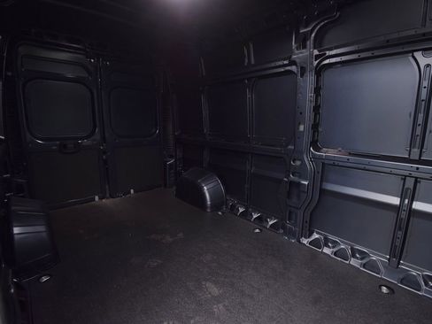 New 2026 RAM ProMaster 2500 w/ Convenience Group image 19