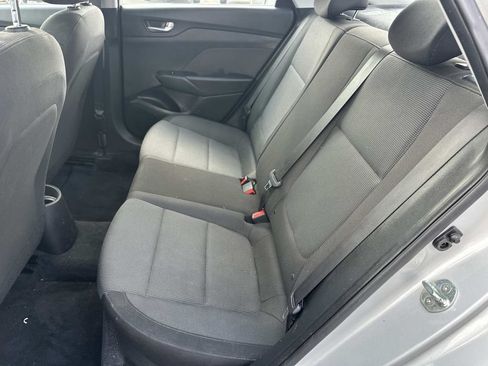 Used 2018 Hyundai Accent SE FWD image 12