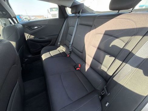 Certified 2018 Chevrolet Malibu LT image 24
