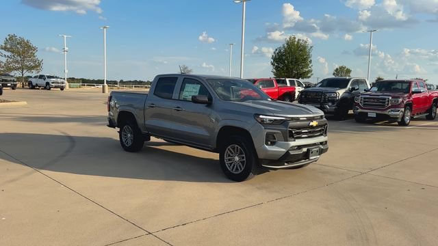 New 2026 Chevrolet Colorado LT w/ LT Convenience Package AWD/4WD image 2