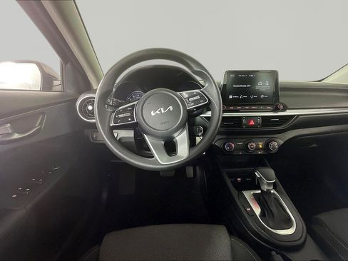 Used 2023 Kia Forte LXS FWD image 8