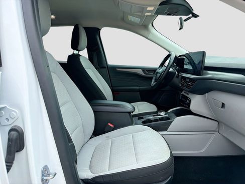 Used 2024 Ford Escape Active w/ Tech Pack #1 FWD image 31