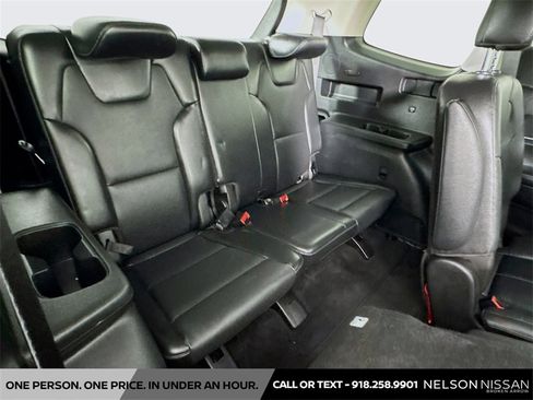 Used 2021 Kia Telluride EX w/ EX Premium Package image 28