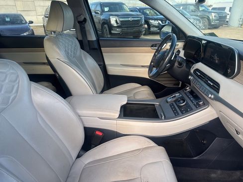 Used 2021 Hyundai Palisade Limited image 16