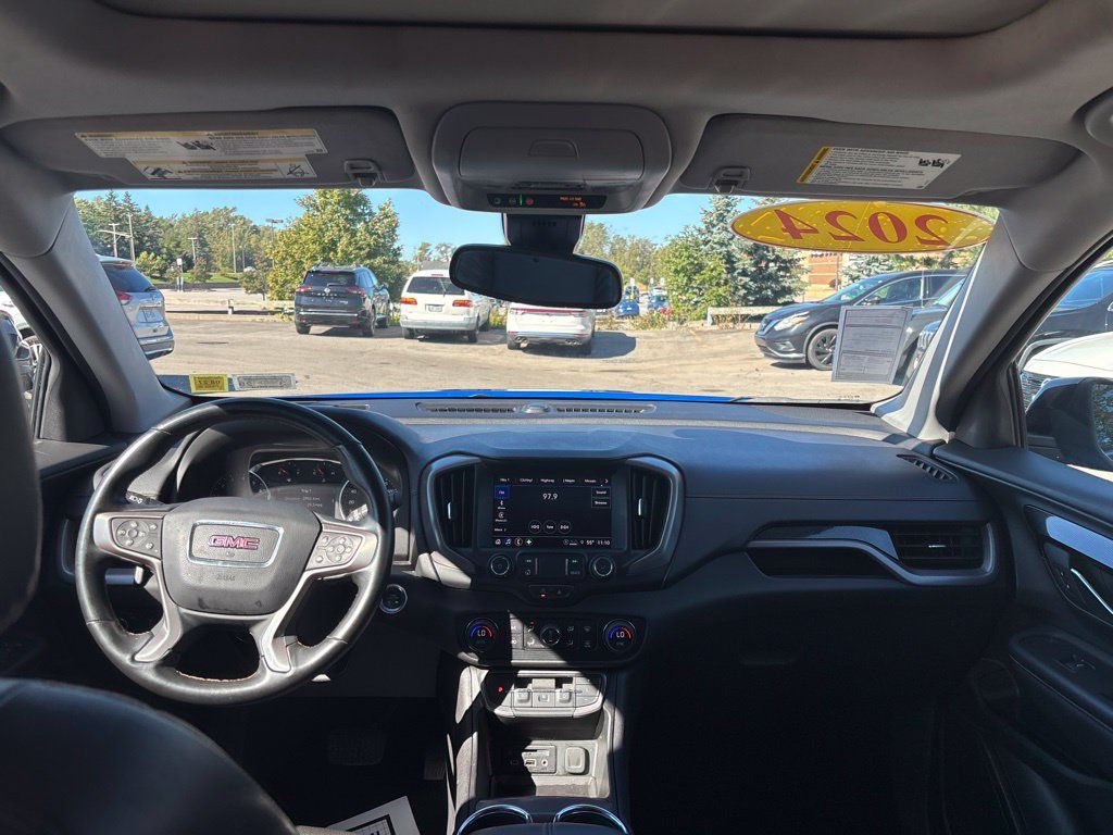 Used 2024 GMC Terrain AT4 w/ LPO, Floor Liner Package AWD/4WD image 14
