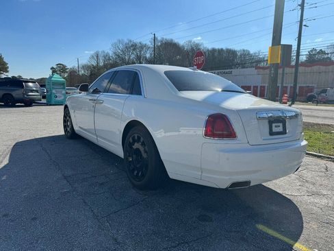 Used 2013 Rolls-Royce Ghost RWD image 3