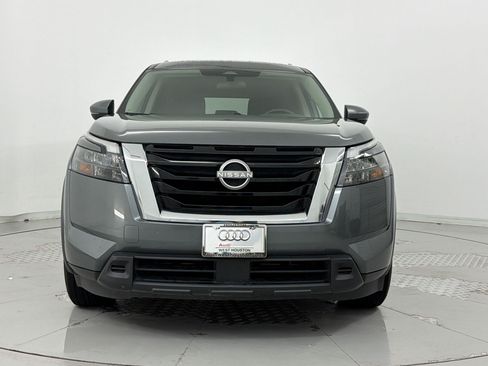 Used 2024 Nissan Pathfinder SV FWD image 6