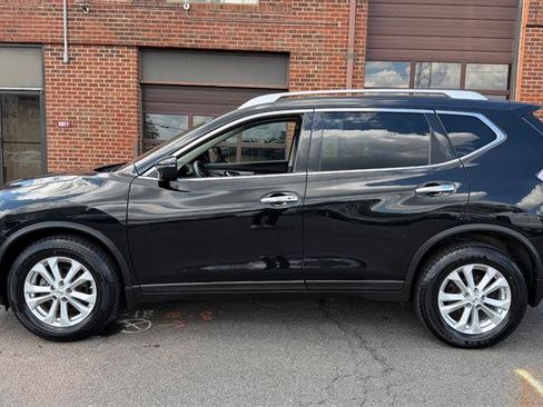 Used 2016 Nissan Rogue SV AWD/4WD image 6