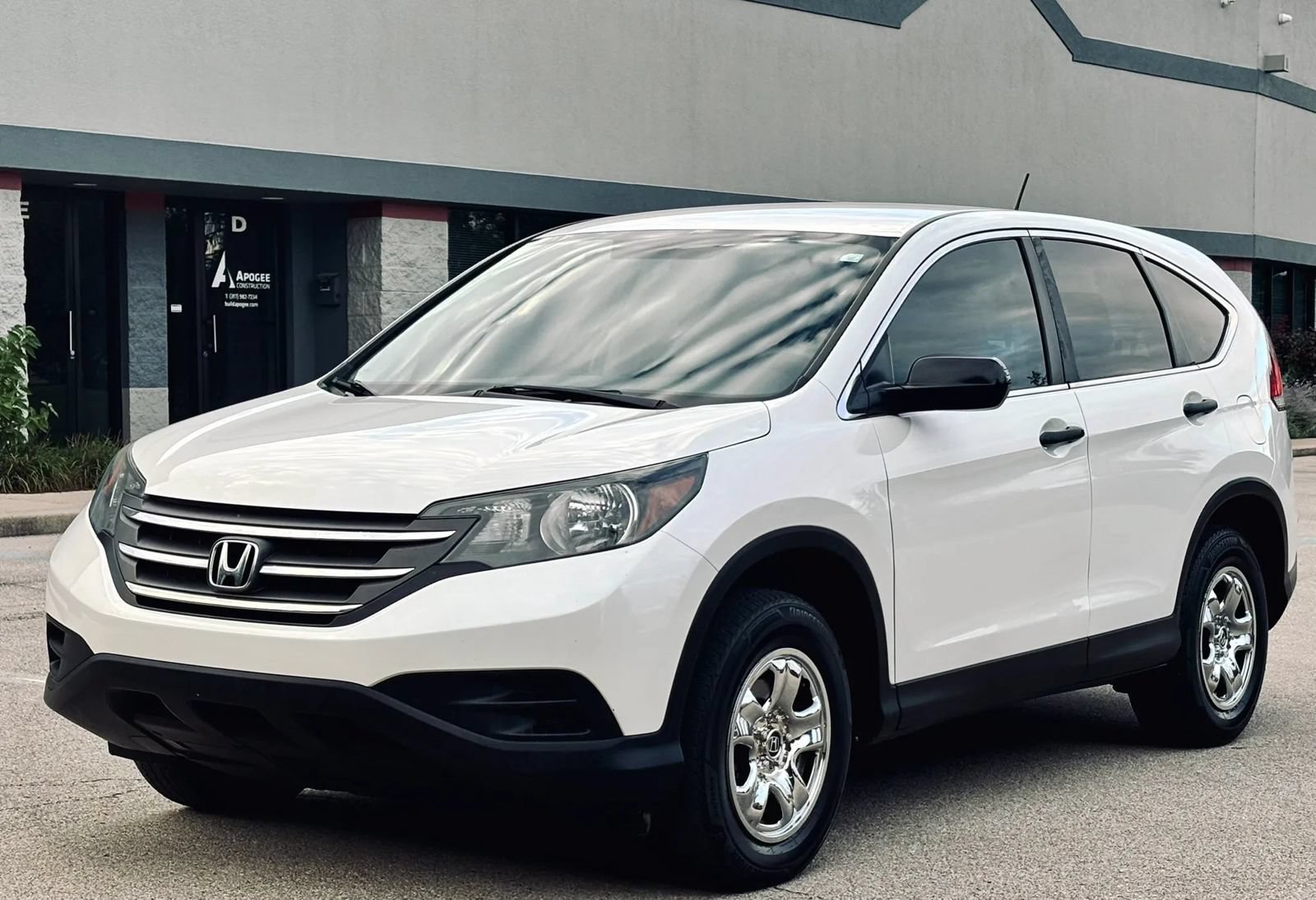 Used 2014 Honda CR-V LX image 1