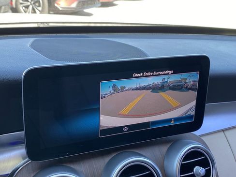 Used 2021 Mercedes-Benz C 300 4MATIC Sedan image 8