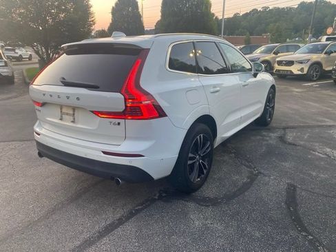 Used 2019 Volvo XC60 T6 Momentum w/ Multimedia Package AWD/4WD image 5