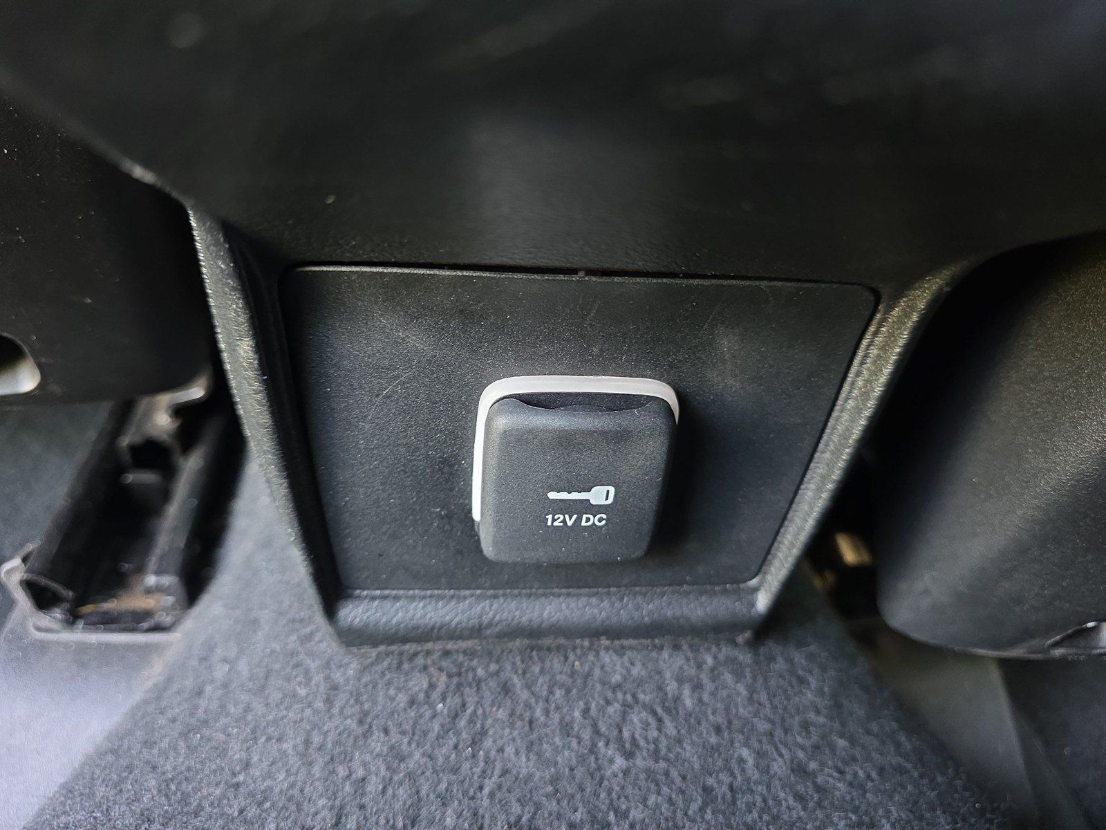 Used 2024 Jeep Compass Latitude AWD/4WD image 22