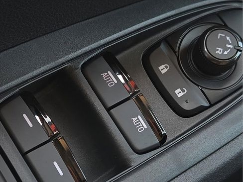 New 2025 Subaru Impreza 2.0i image 17