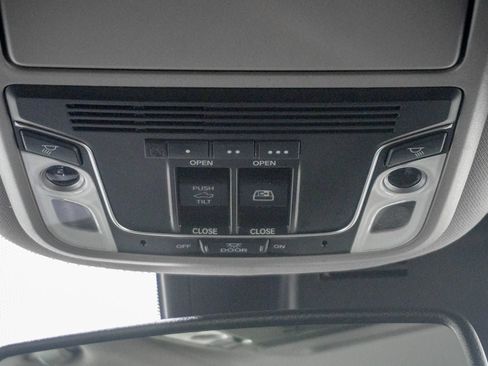 Used 2019 Honda Ridgeline RTL-E image 27