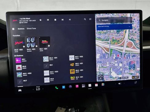 Used 2024 Tesla Model X AWD/4WD image 21